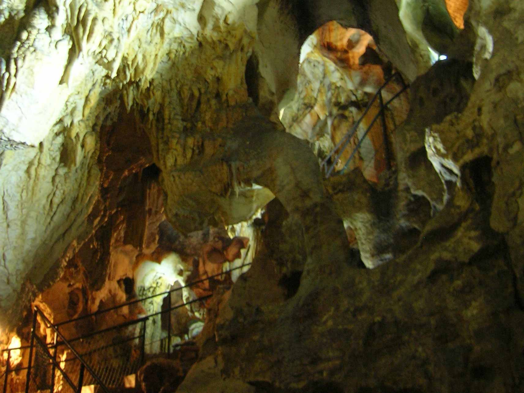 Grotte de Thaïs