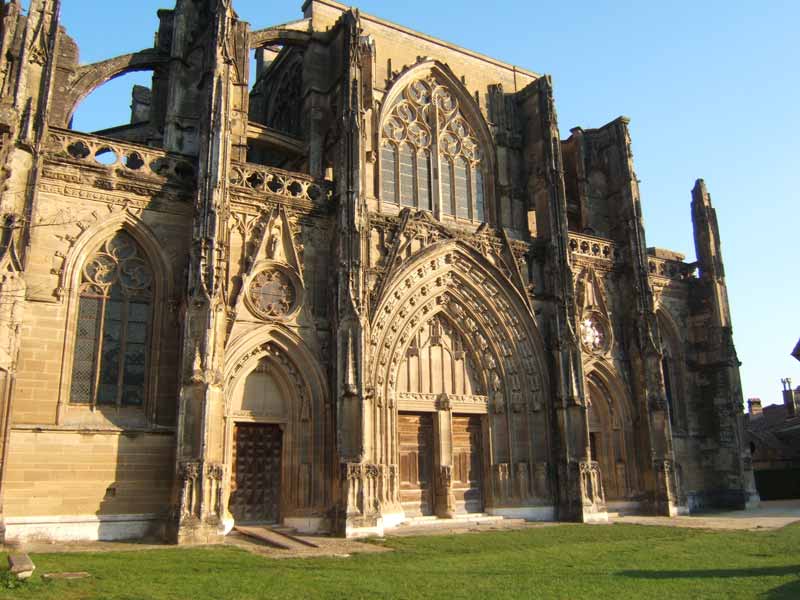 Cité Médiévale de St Antoine l'Abbaye